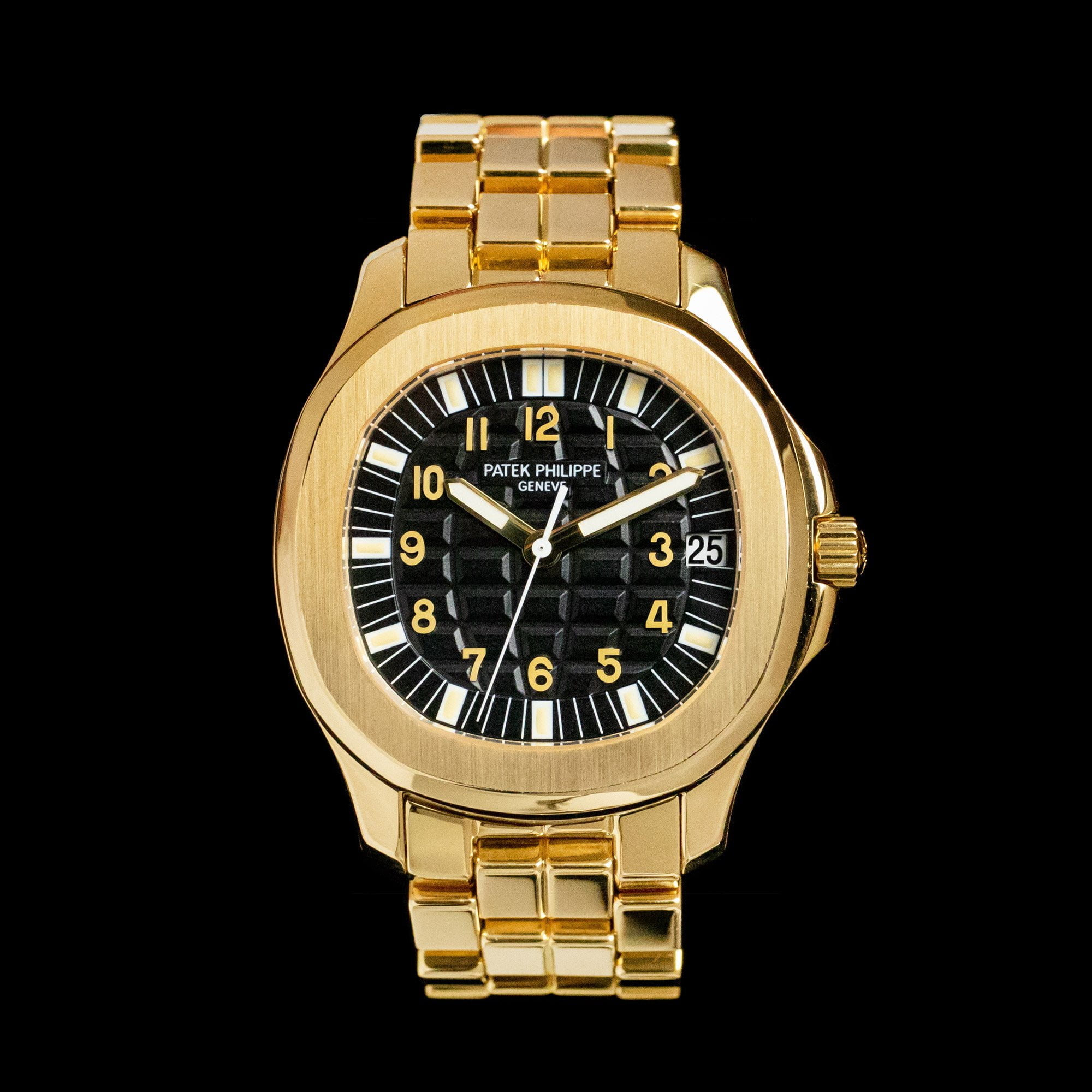 patek philippe aquanaut retail price