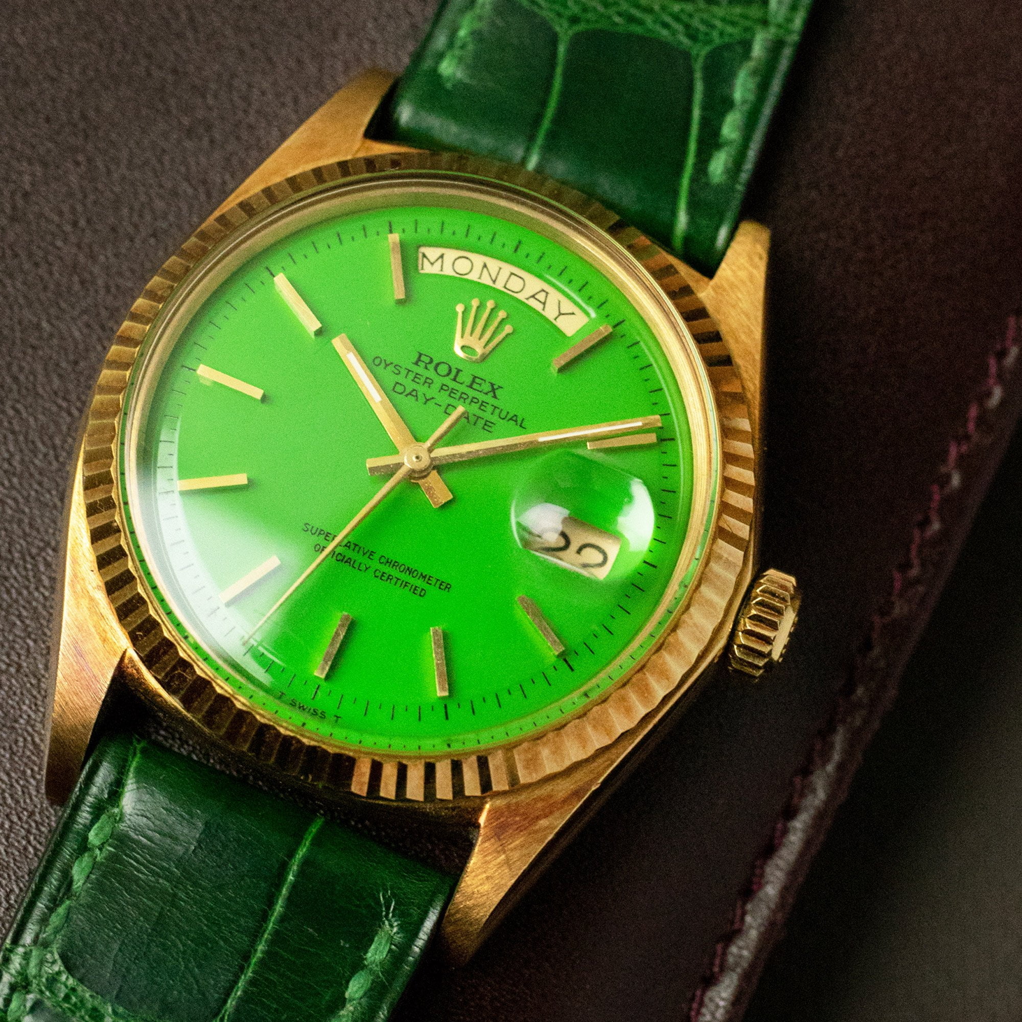 harga rolex day date green dial