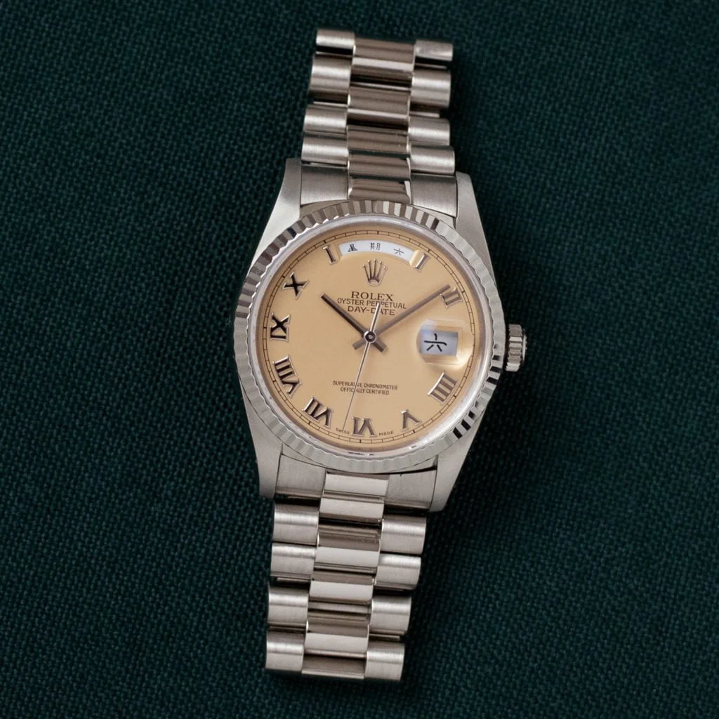 ちゅん Rolex Day-Date 18239 'Chinese Salmon' - Amsterdam Vintage Watches