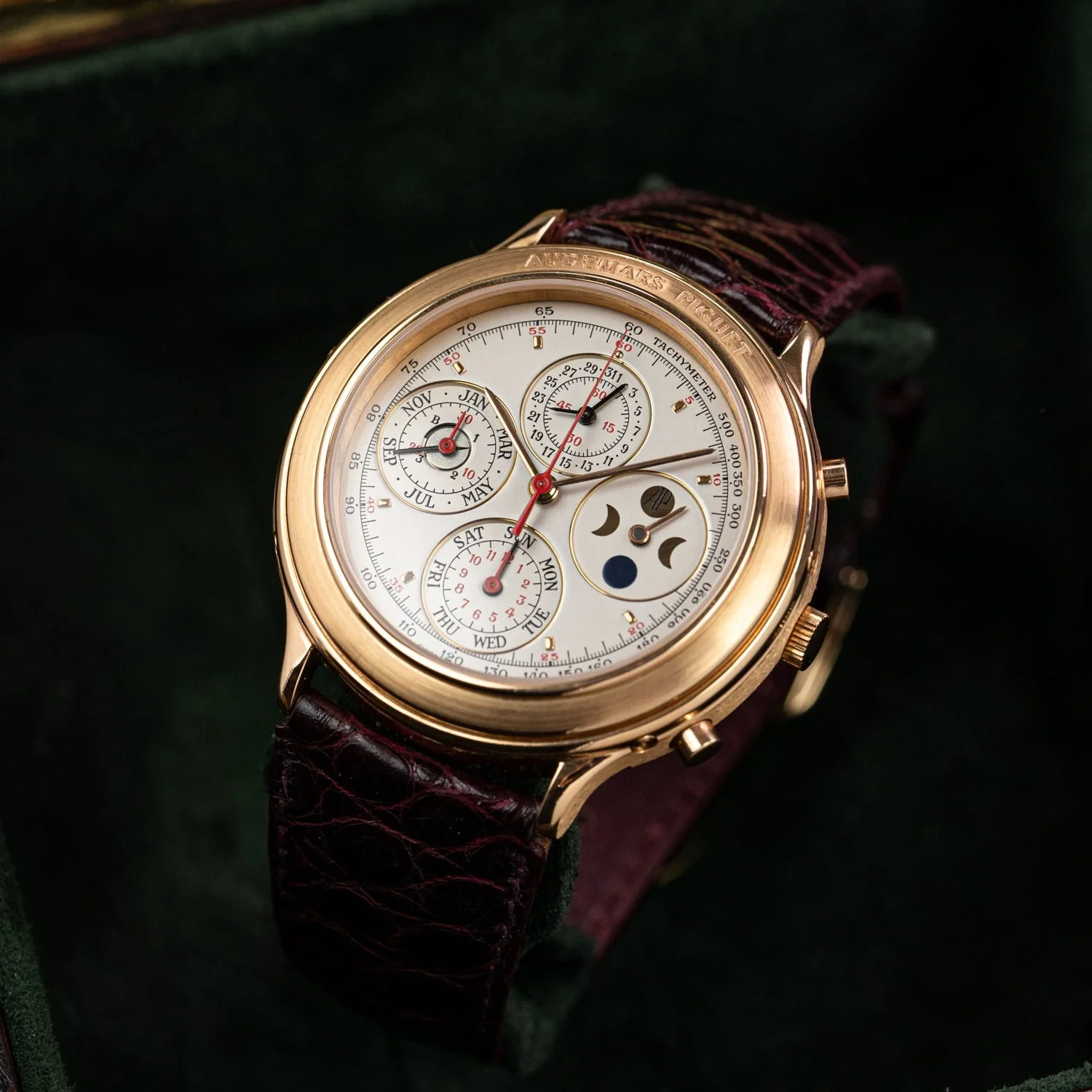 Audemars Piguet Huiti me Perpetual Calendar Chronograph 25695OR