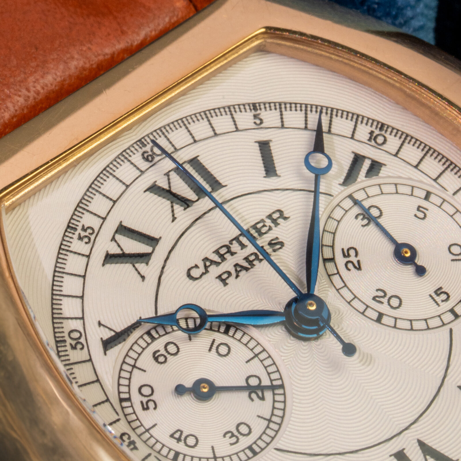 Cartier　vintage Cartier Tortue Monopoussoir 2356 'CPCP' - Amsterdam Vintage Watches