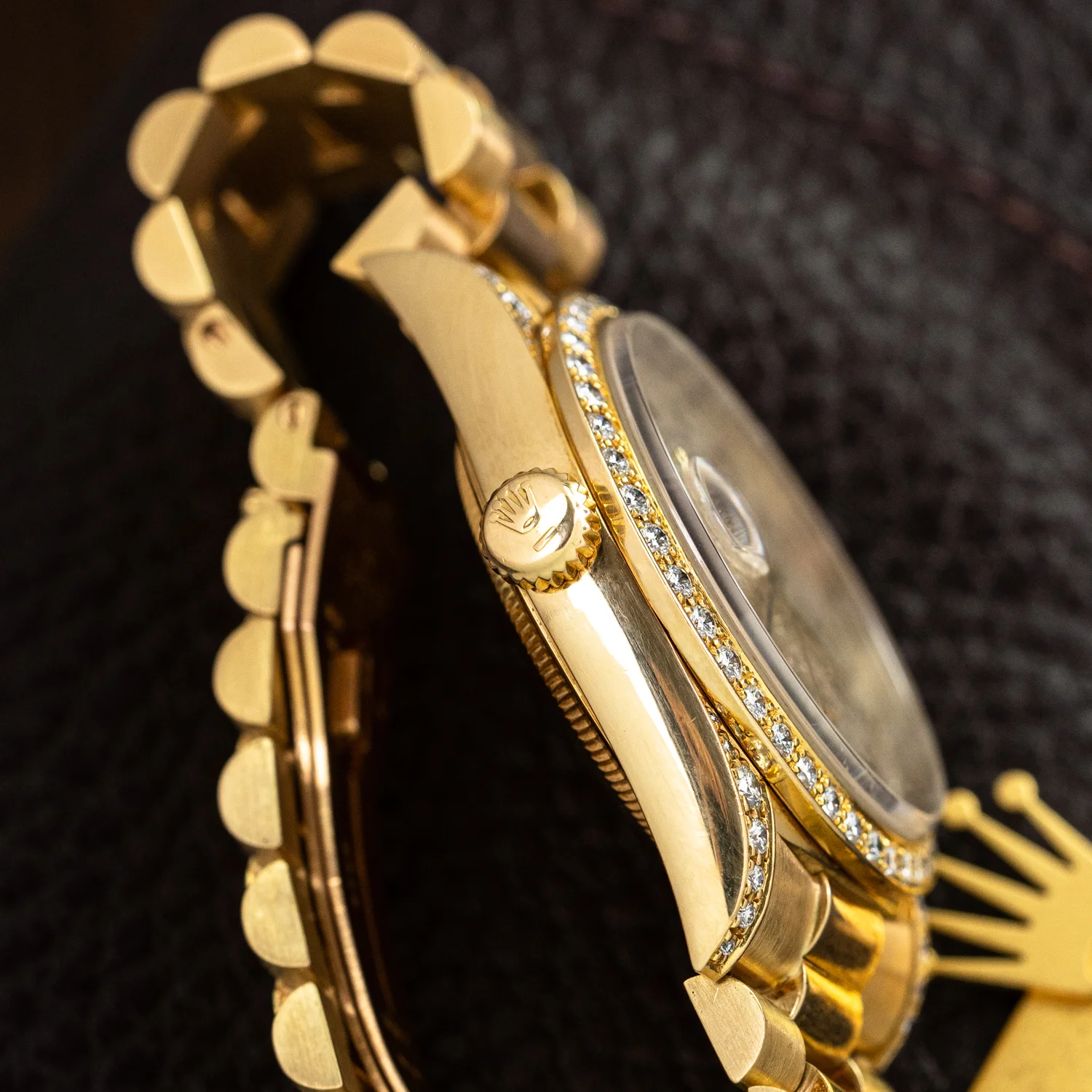 Rolex Day-Date 18388 'Diamond Carousel MoP' - Amsterdam Vintage