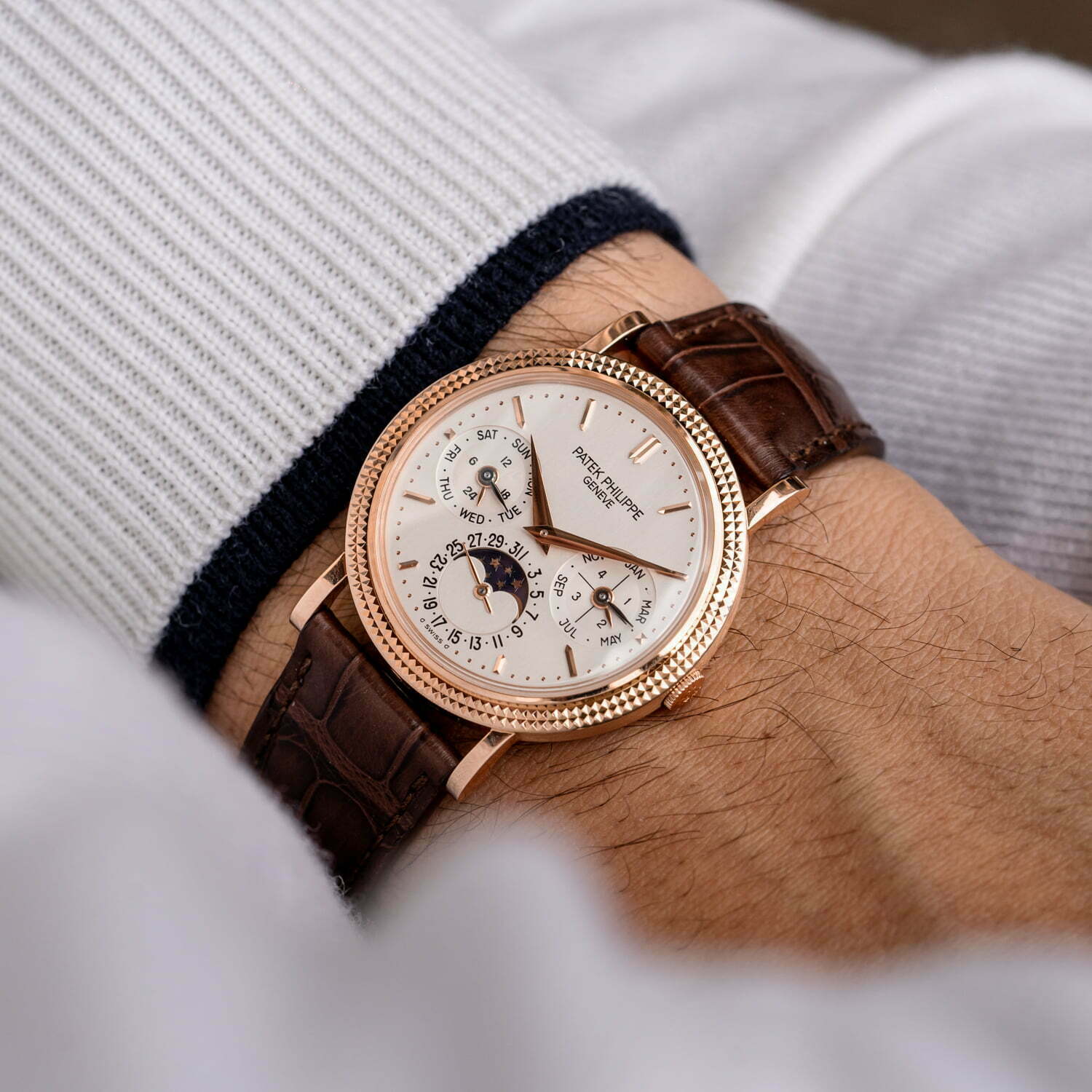 Patek philippe day clearance date