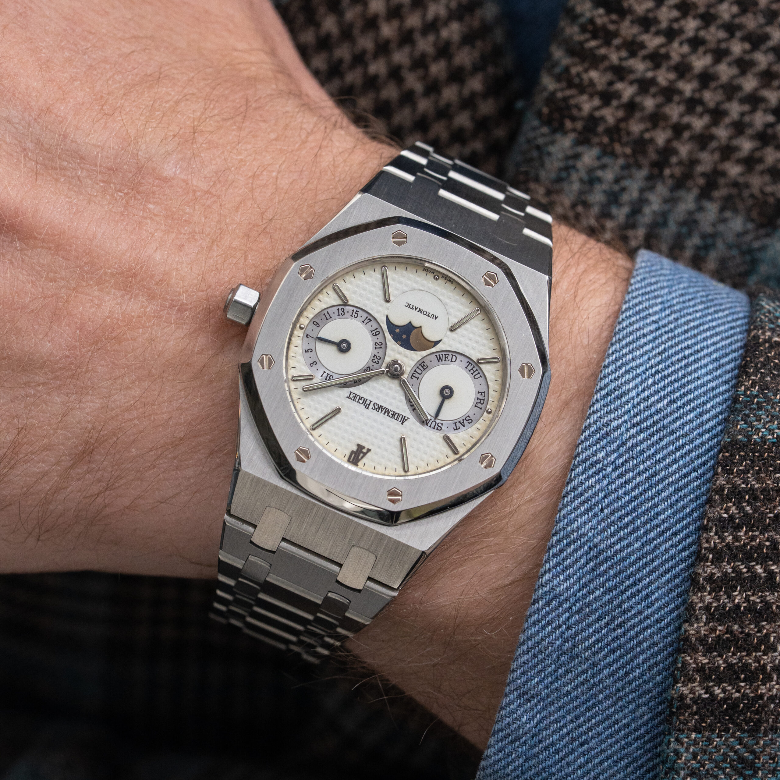Audemars Piguet Royal Oak 25594ST, photo 1 at Amsterdam Vintage Watches