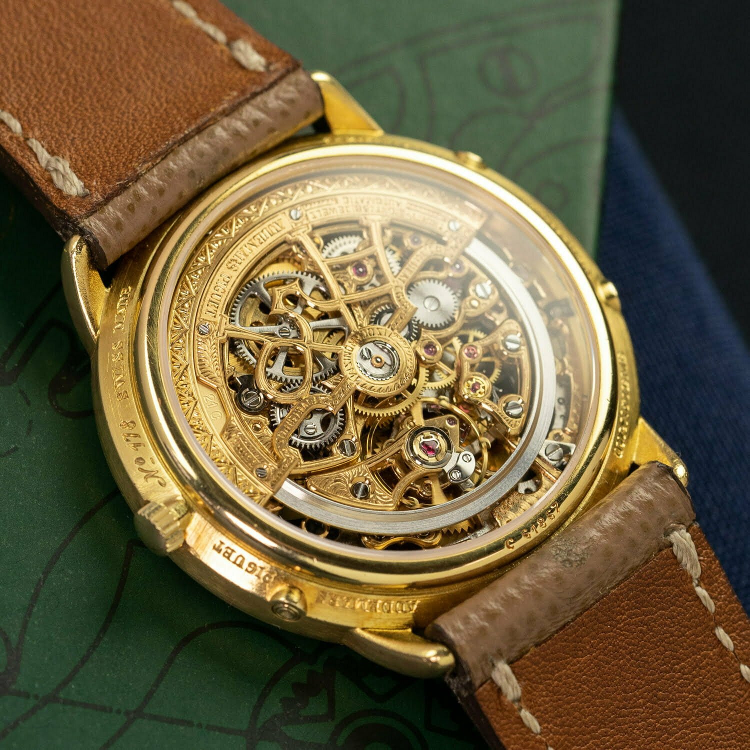Montre Gerald Genta Quantième Perpétuel Vintage - Cadran En Lapis Lazuli, Affichage à Aiguilles, Pour Homme, Occasion
