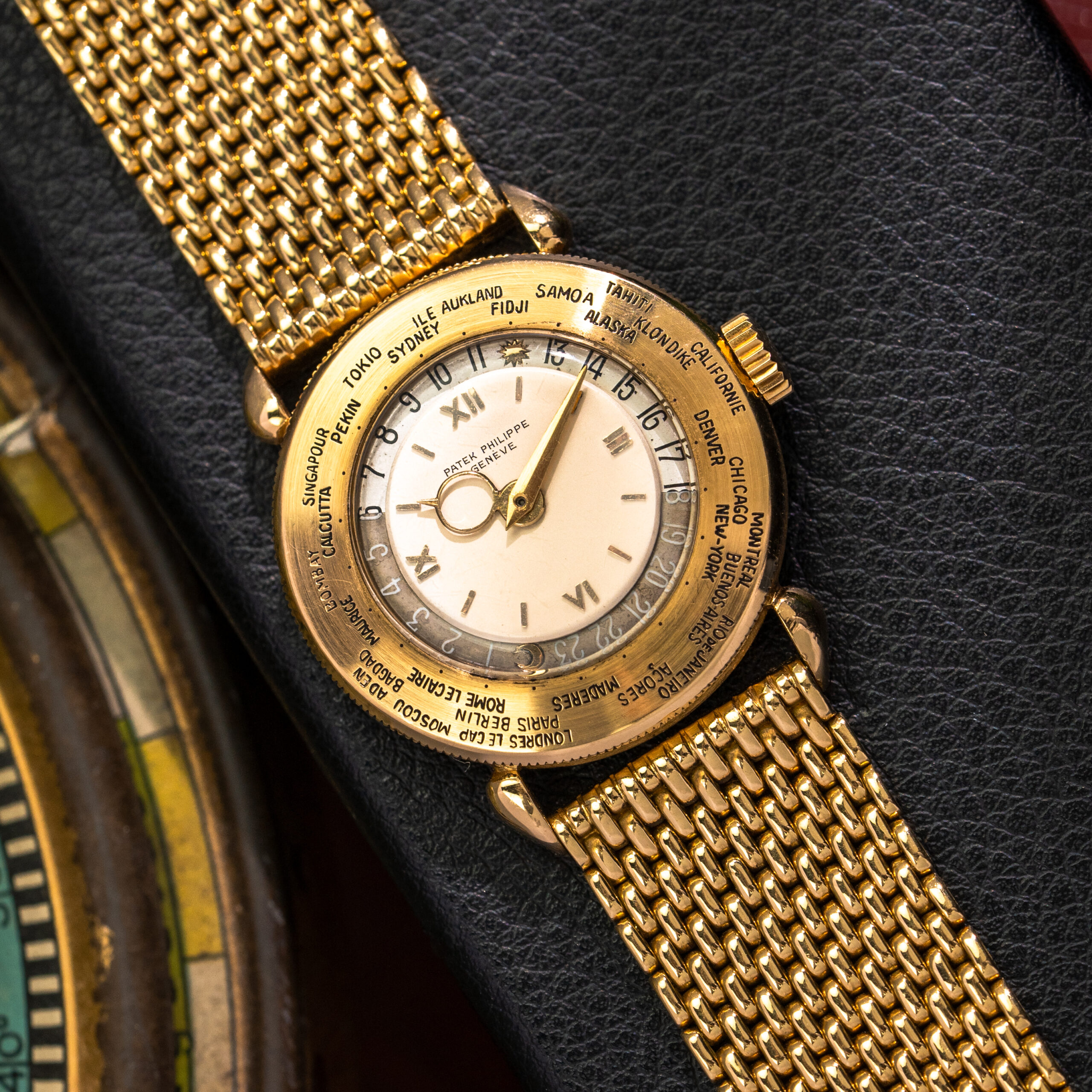 amsterdamvintagewatches.com