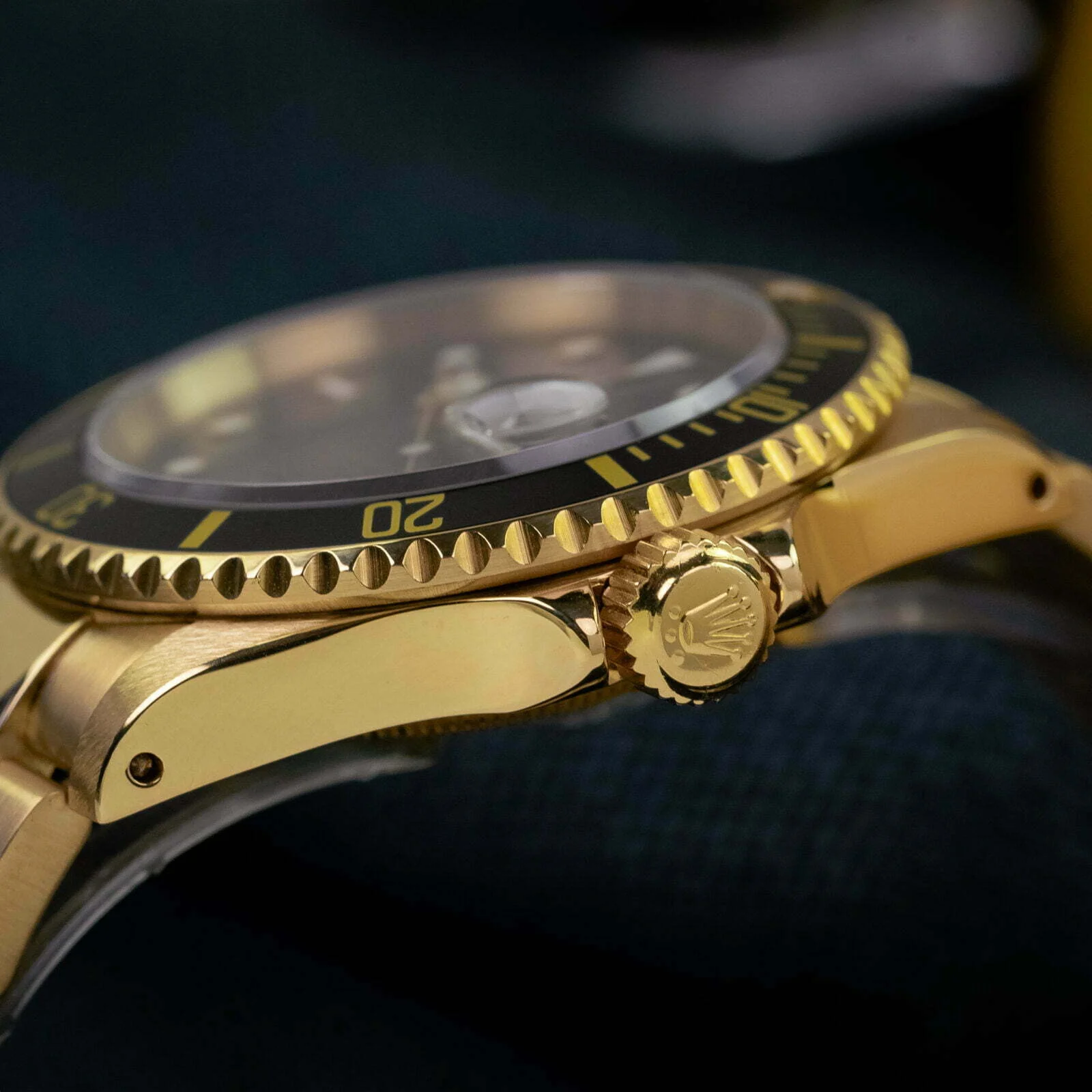 Rolex Submariner 16618 - Amsterdam Vintage Watches