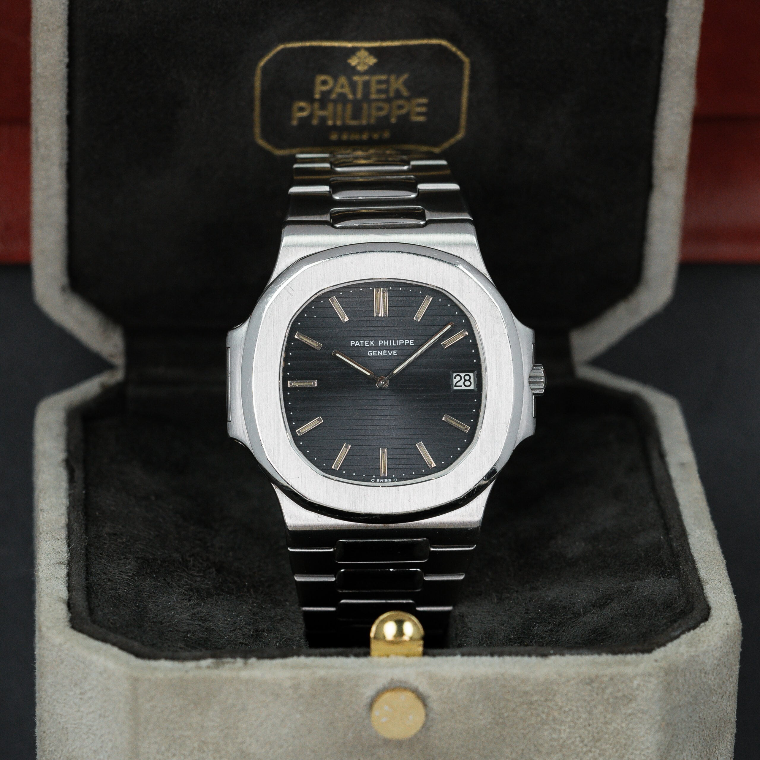 Patek Philippe 18K Gold Bracelet Watch – North Shore Exchange