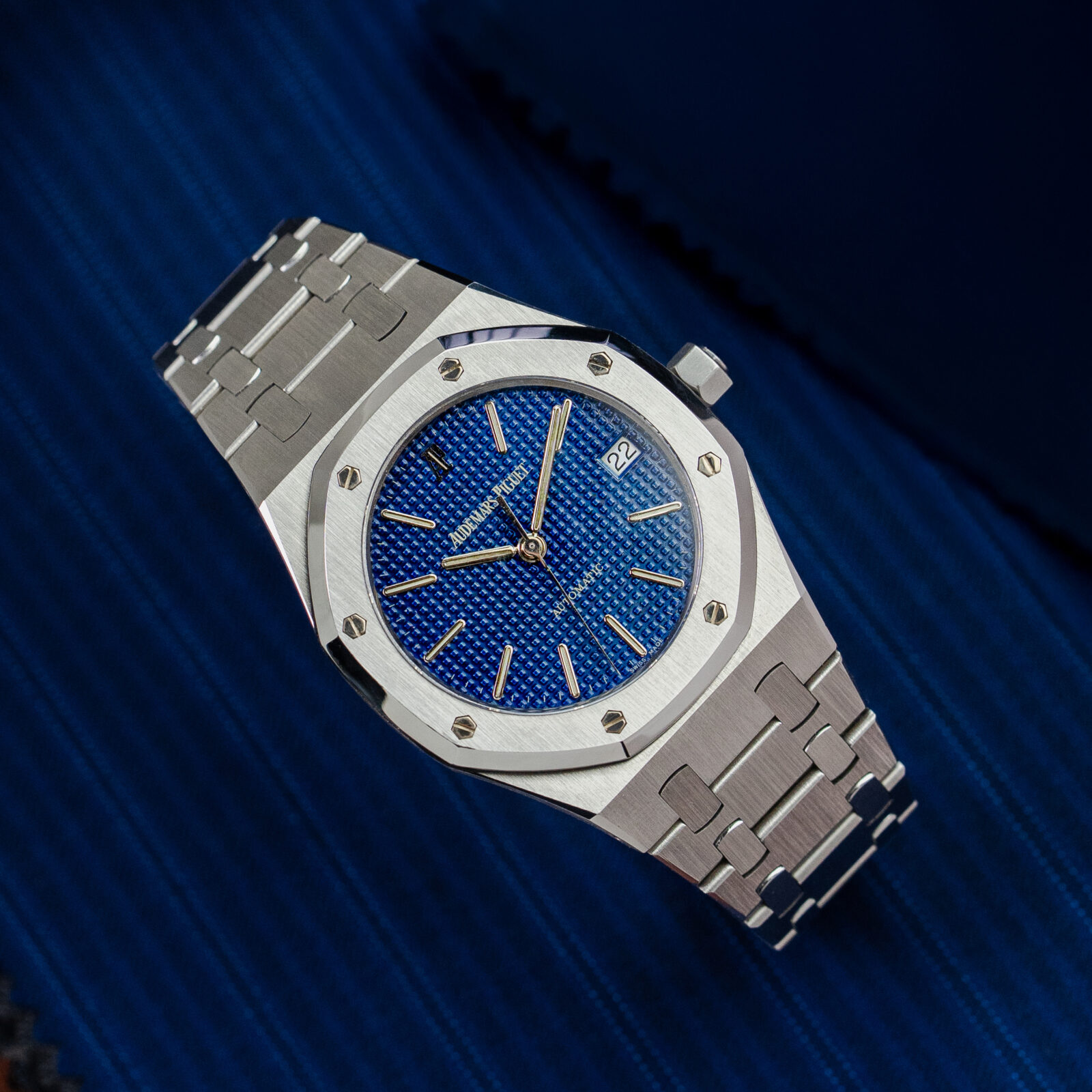 Audemars Piguet Royal Oak 14790ST 'Yves Klein' - Amsterdam Vintage